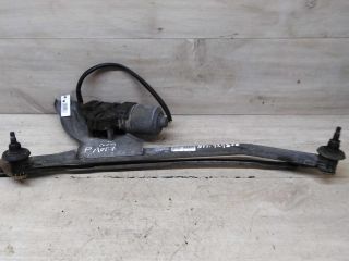 trapeciia-stekloocistitelia-v-sbore-renault-logan-i-art-71544