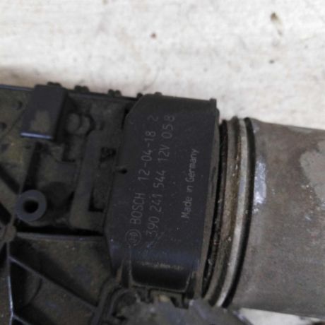 trapeciia-stekloocistitelia-v-sbore-renault-logan-i-art-71544-big-4