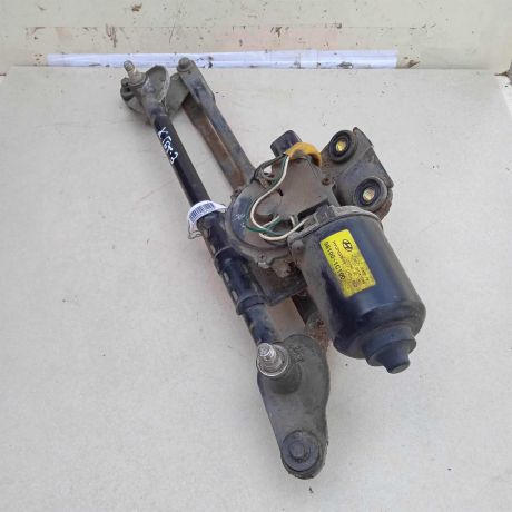 trapeciia-stekloocistitelia-v-sbore-hyundai-getz-art-71804-big-0