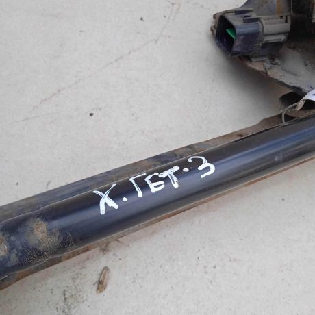 trapeciia-stekloocistitelia-v-sbore-hyundai-getz-art-71804-big-1