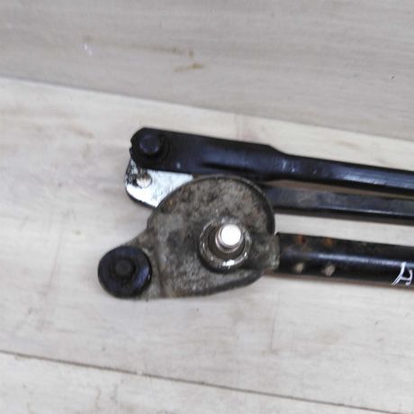 trapeciia-stekloocistitelia-v-sbore-hyundai-getz-981101c110-035418590-art-72866-big-9