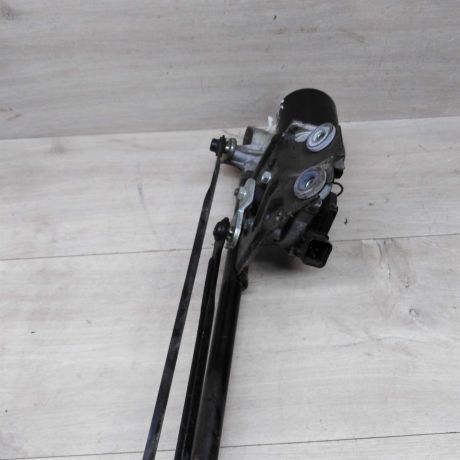 trapeciia-stekloocistitelia-v-sbore-hyundai-getz-981101c110-035418590-art-72866-big-5