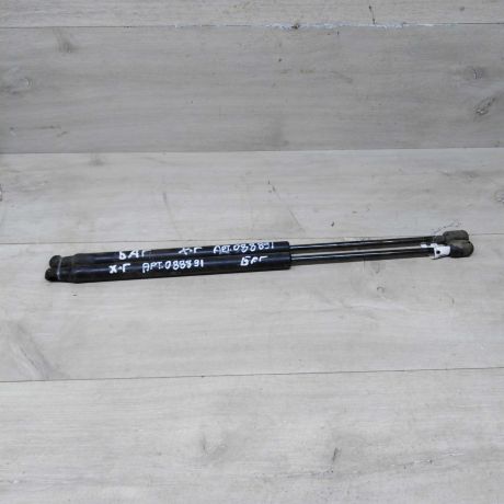 amortizatory-kryski-bagaznika-hyundai-getz-art-73110-big-0