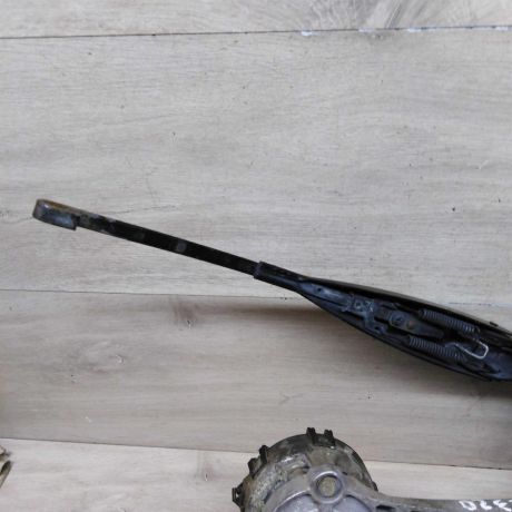 trapeciia-stekloocistitelia-lobovogo-stekla-mercedes-w210-e320-art-73759-big-5