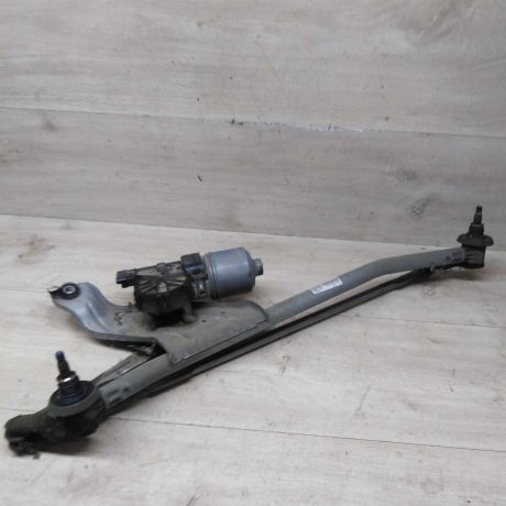 trapeciia-stekloocistitelia-v-sbore-renault-duster-i-art-74039-big-0