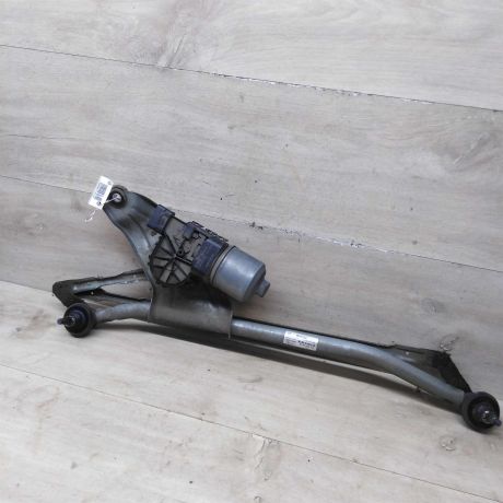 trapeciia-stekloocistitelia-v-sbore-renault-duster-i-art-74039-big-3