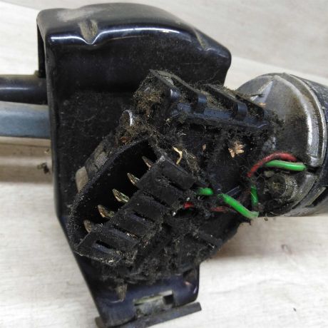 trapeciia-stekloocistitelia-peredniaia-audi-80-b4-art-76741-big-6