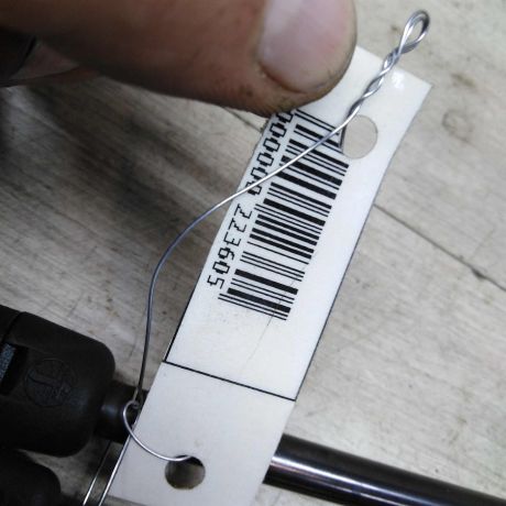 amortizator-zadnii-kryski-bagaznika-upor-volkswagen-passat-b6-art-77204-big-3