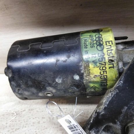 trapeciia-stekloocistitelia-perednego-volkswagen-passat-b3-art-78232-big-3