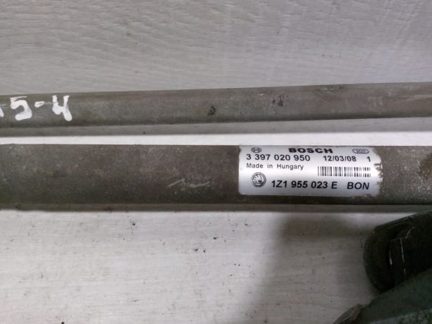 trapeciia-stekloocistitelia-lobovogo-stekla-skoda-octavia-ii-a5-art-79685-big-3