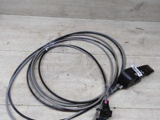 tros-kryski-bagaznika-liucka-benzobaka-mitsubishi-lancer-x-art-81457