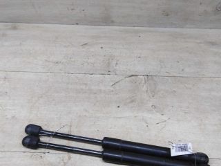 amortizator-kryski-bagaznika-upor-audi-a4-b6-audi-a4-b7-art-82650