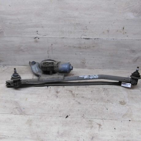 trapeciia-stekloocistitelia-lobovogo-stekla-renault-logan-i-art-83633-big-0