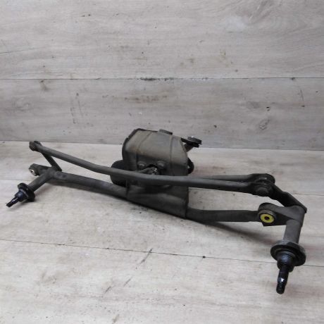 trapeciia-stekloocistitelia-lobovogo-stekla-mercedes-vito-w638-art-83698-big-3