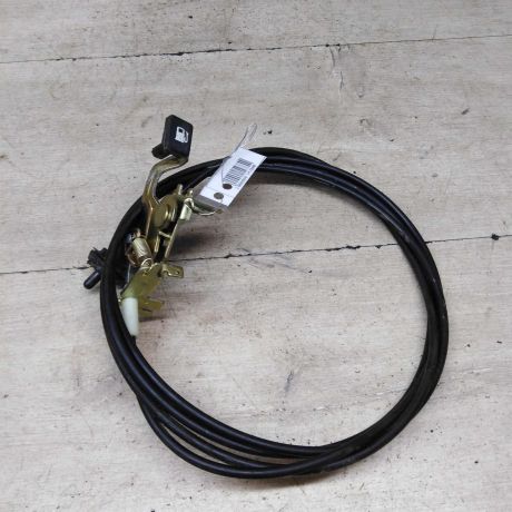 tros-otkryvaniia-liucka-benzobaka-geely-lc-panda-cross-art-85510-big-0