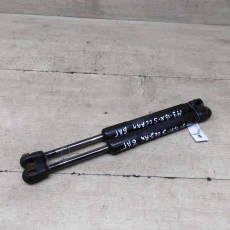 amortizator-bagaznika-upor-mazda-3-bk-art-85568-big-1