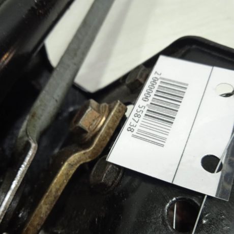 trapeciia-stekloocistitelia-v-sbore-audi-80-b4-art-85787-big-5