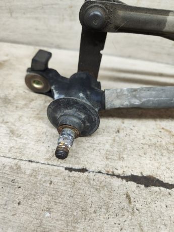 trapeciia-stekloocistitelia-lobovogo-stekla-nissan-almera-n16-art-87035-big-4