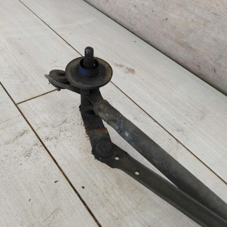 trapeciia-stekloocistitelia-v-sbore-s-motorcikom-opel-astra-j-art-90279-big-1