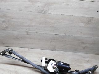 trapeciia-stekloocistitelia-v-sbore-s-motorcikom-volkswagen-transporter-t4-defekt-na-foto-art-90916