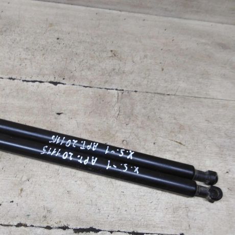 amortizator-kryski-bagaznika-upor-hyundai-santa-fe-i-art-91757-big-1