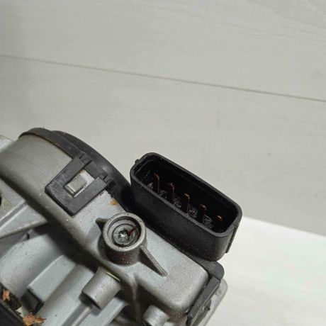 trapeciia-stekloocistitelia-v-sbore-s-motorcikom-kia-ceed-i-art-92673-big-4