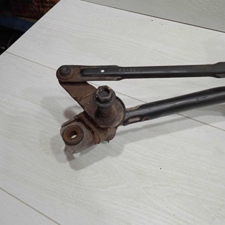 trapeciia-stekloocistitelia-v-sbore-s-motorcikom-kia-ceed-i-art-92673-big-1