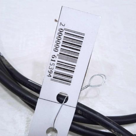 tros-kapota-rucka-otkryvaniia-hyundai-ix35-i-art-93272-big-2