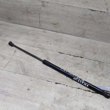 amortizator-kryski-bagaznika-upor-ford-mondeo-3-art-95299-big-0