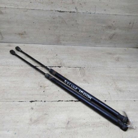 amortizator-kryski-bagaznika-upor-opel-vectra-c-universal-art-95855-big-0