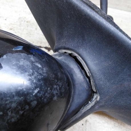 zerkalo-naruznoe-pravoe-renault-symbol-i-defekt-art-96040-big-2