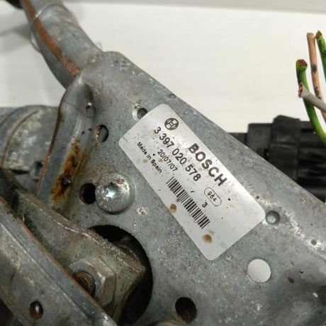 trapeciia-stekloocistitelia-lobovogo-stekla-v-sbore-s-motorcikom-peugeot-206-art-97295-big-3