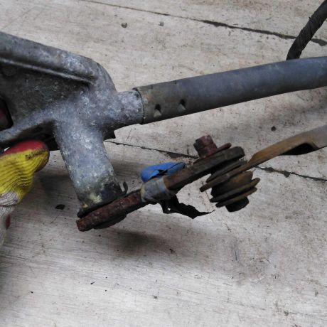 trapecii-stekloocistitelia-lobovogo-stekla-v-sbore-s-motorcikom-mazda-6-gg-art-98501-big-7