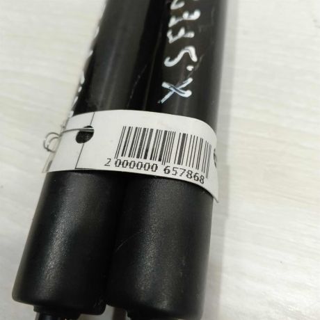 amortizator-kryski-bagaznika-upor-hyundai-santa-fe-ii-art-98549-big-1