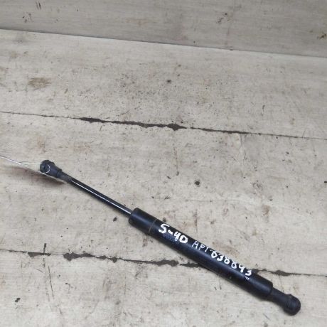 amortizator-kryski-bagaznika-upor-volvo-s40-art-99194-big-0