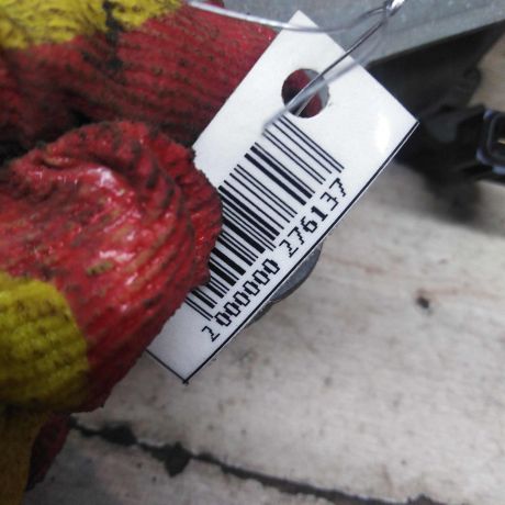 trapeciia-stekloocistitelia-lobovogo-stekla-v-sbore-s-motorcikom-volvo-s80-art-99443-big-4