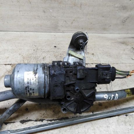 trapeciia-stekloocistitelia-volkswagen-jetta-vi-art-101252-big-3