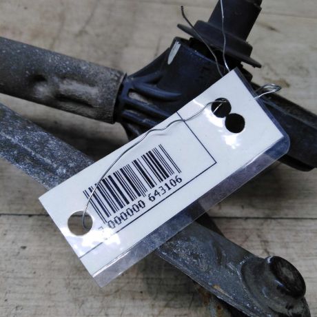 trapeciia-stekloocistitelia-lobovogo-stekla-v-sbore-mazda-3-bk-art-102076-big-1