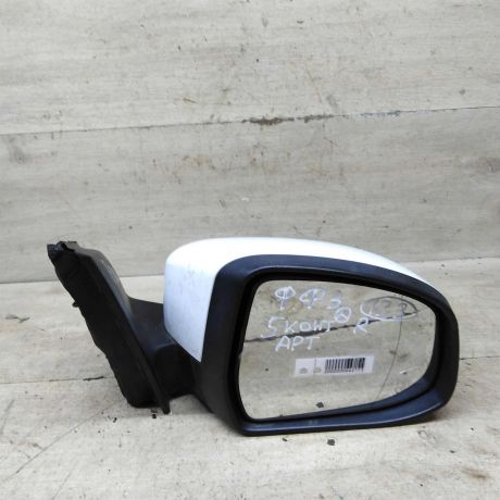 zerkalo-naruznoe-pravoe-ford-focus-iii-art-102338-big-0