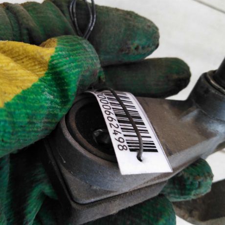 trapeciia-stekloocistitelia-ford-c-max-art-102903-big-4