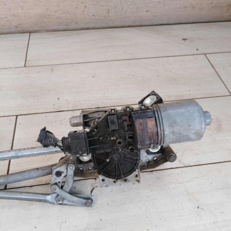 trapeciia-stekloocistitelia-ford-c-max-art-102903-big-2