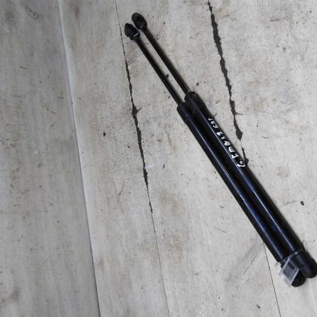 amortizator-kryski-bagaznika-upor-geely-emgrand-x7-art-103162-big-4