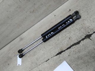 amortizator-kryski-bagaznika-upor-renault-megane-i-art-104314