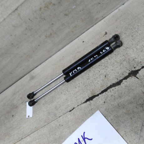 amortizator-kryski-bagaznika-upor-renault-megane-i-art-104314-big-0