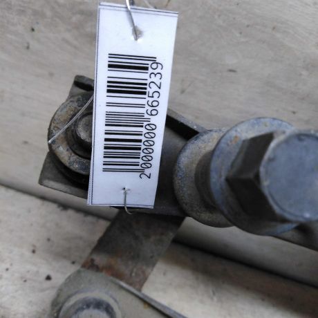 trapeciia-stekloocistitelia-ford-maverick-ii-art-104996-big-3