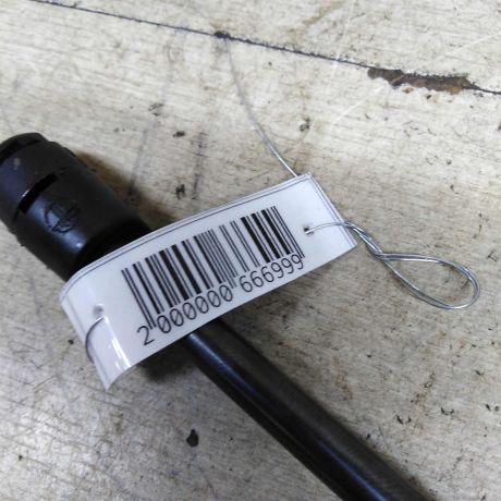 amortizator-kryski-bagaznika-upor-volkswagen-jetta-vi-art-105258-big-3