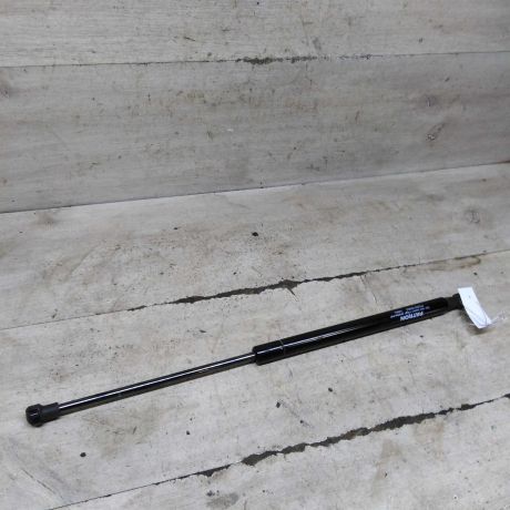 amortizator-kryski-bagaznika-upor-ford-maverick-ii-art-105559-big-0