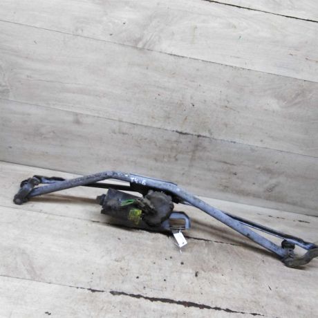 trapeciia-stekloocistitelia-lobovogo-stekla-volkswagen-transporter-t4-art-108441-big-0