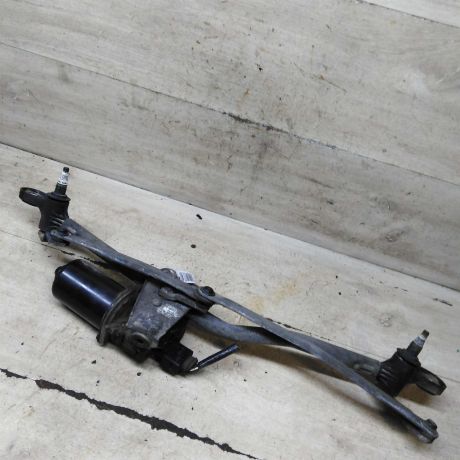 trapeciia-stekloocistitelia-mazda-3-bk-art-108766-big-3