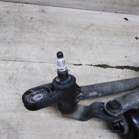 trapeciia-stekloocistitelia-mazda-3-bk-art-108766-big-4